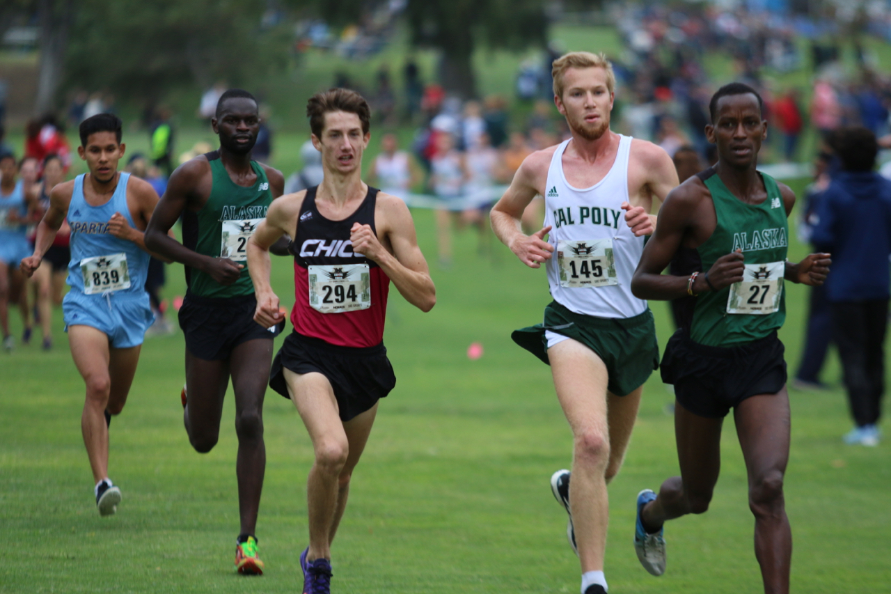 Trad Berti ran among the lead group throughout the race en-route to an eventual 3rd place finish.