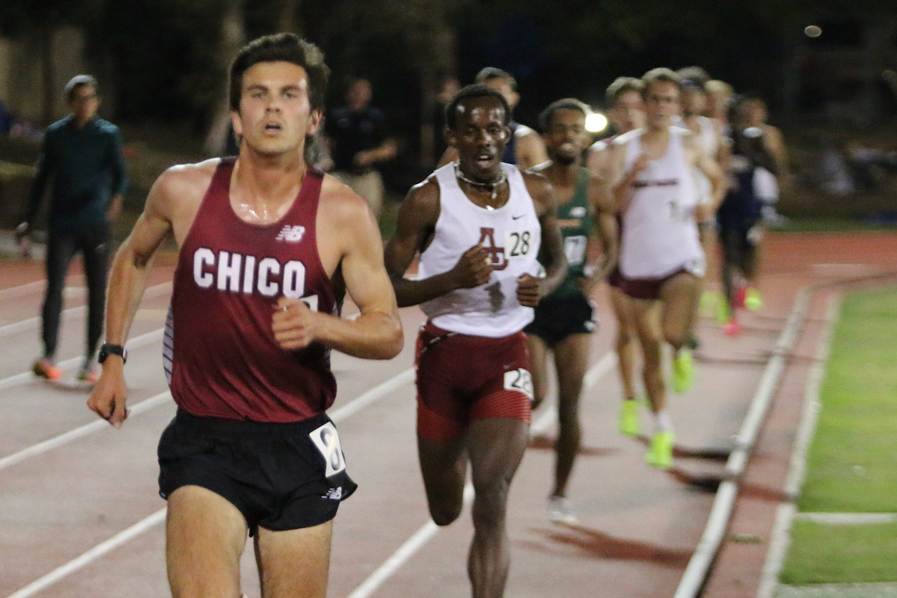 Sophomore Joshua O'Neill is running only his sophomore track season (thanks to Covid). He plans to graduate after next XC season, so this weekend might have been his final hurrah on the track. He did his best to make it count! A week after winning a CCAA 10k title, and doubling back to help the 'Cats to a 1,2,3 sweep in the 5k, he recorded a 14:24.00 5k PB (#3 in CCAA this season) and bounced back on even more tired legs to run a 3:56 1500 on Saturday.