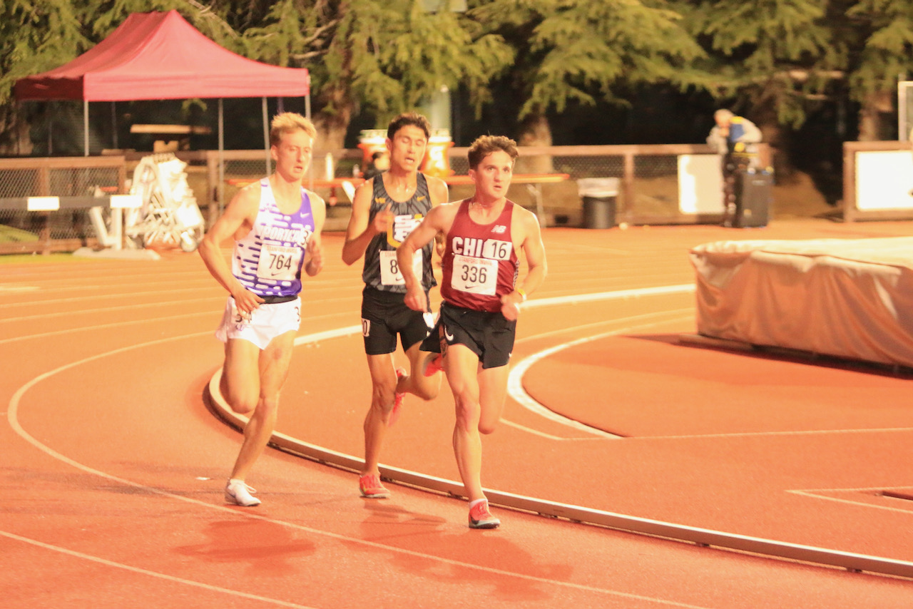 Brayden McLaughlin en route to a 29:24 10k.