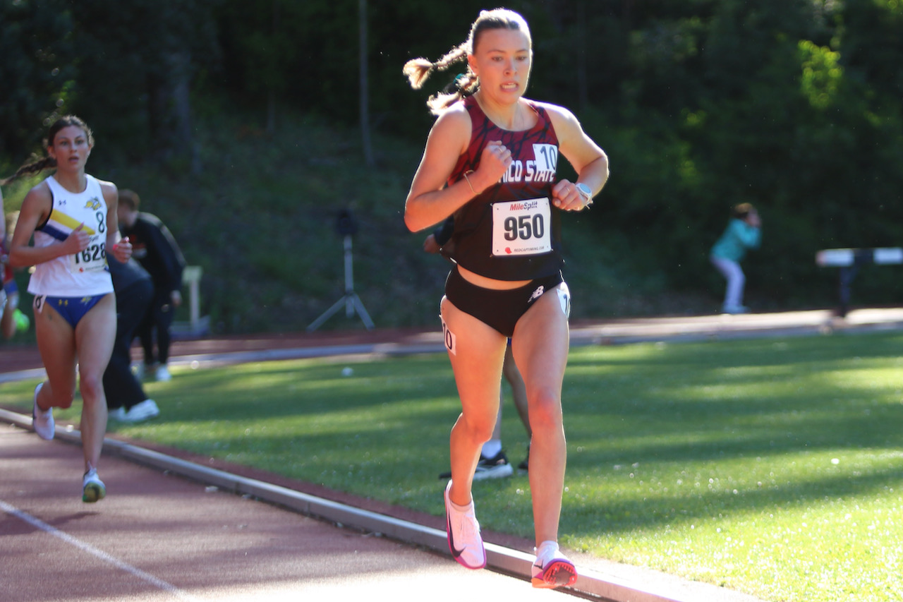 RS Frosh Kira Forsberg became the 5th wildcat woman to crack onto the NCAA 5k list with her 16:52 PR