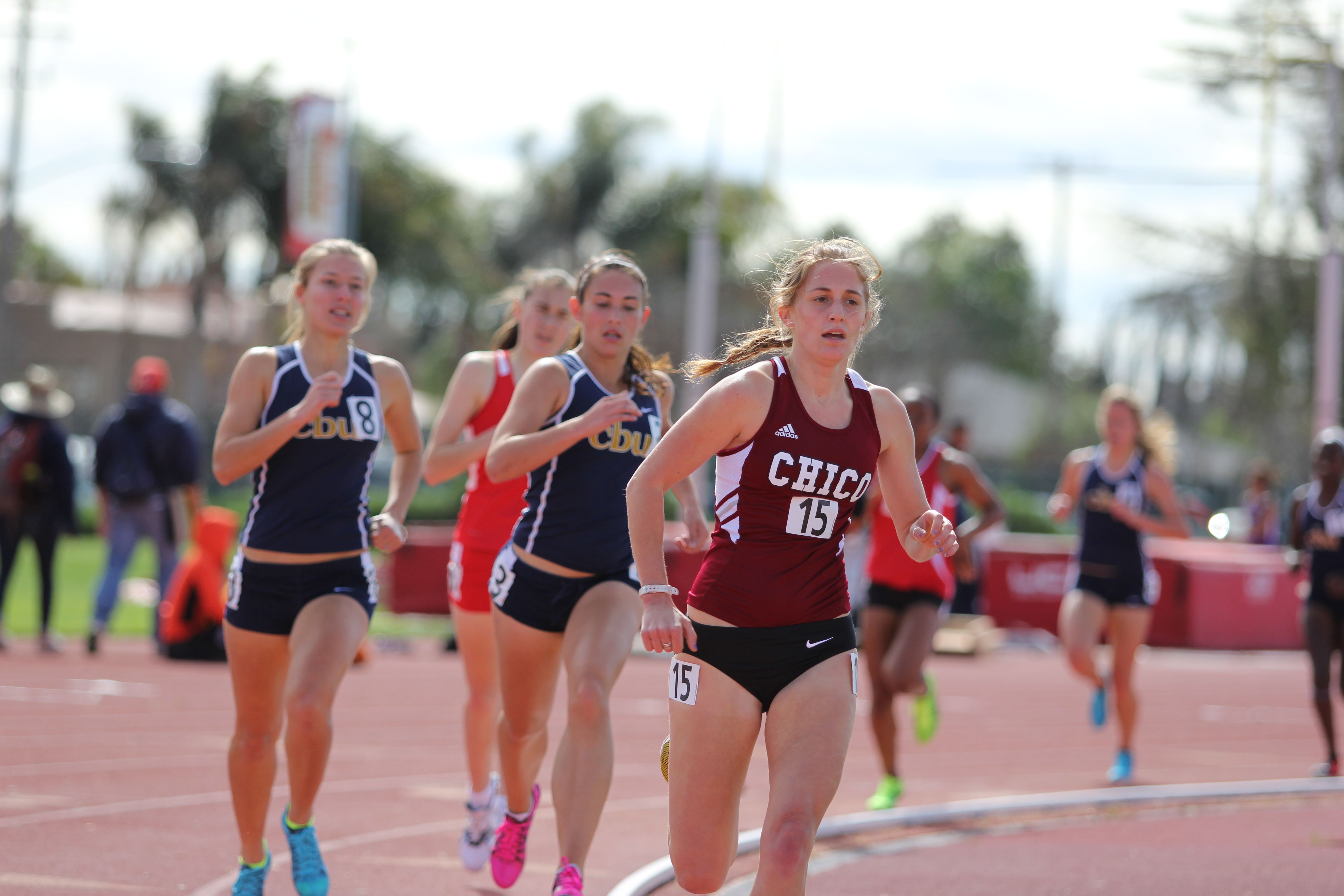 Jackie Mansoor looked very controlled and fit during her two 6th place finishes in the 1500 and 5k events.