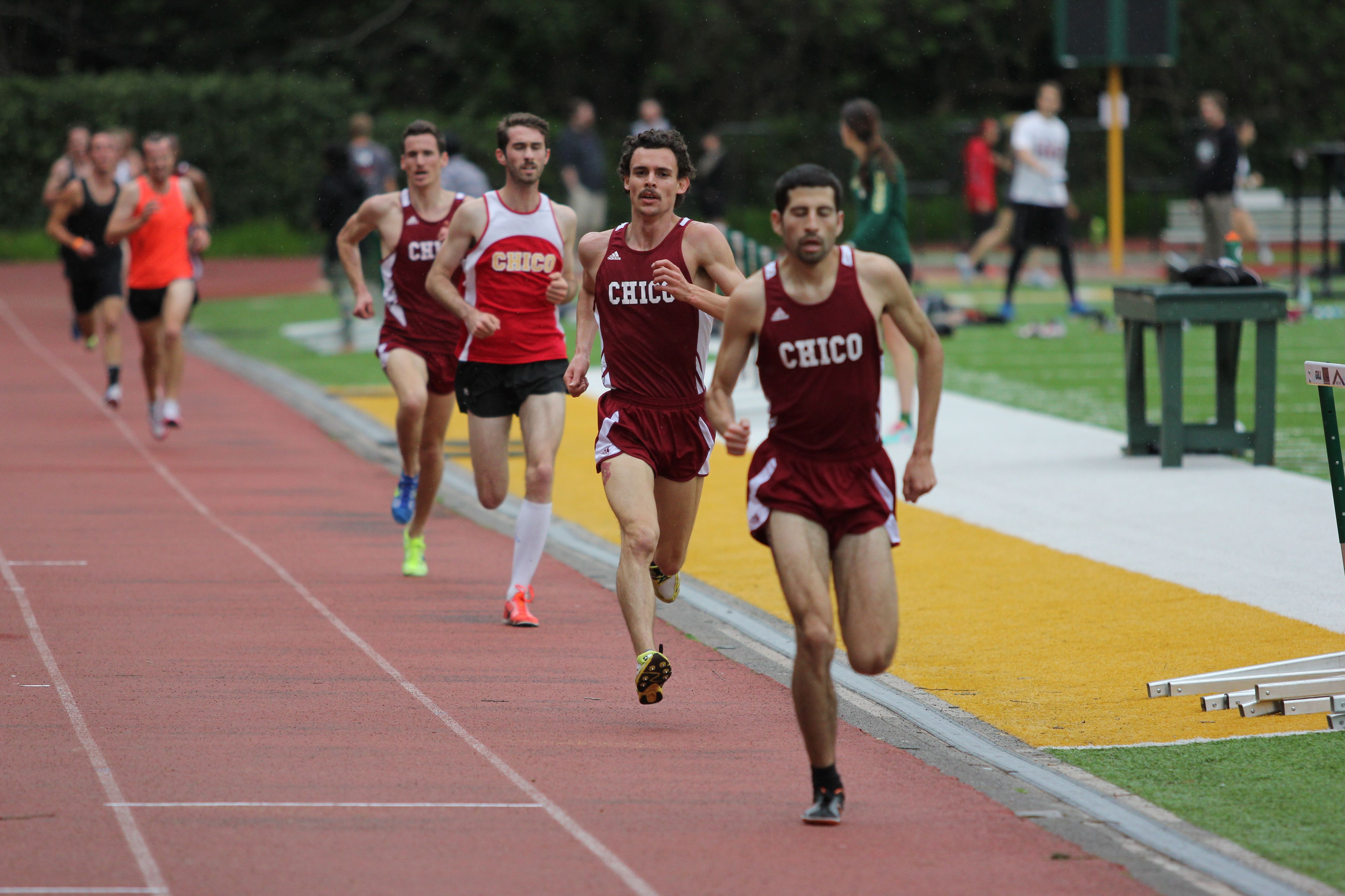 With 250 meters remaining, Chavez leads Gradone, DiGiallonardo, and Graber to eventual PR's.