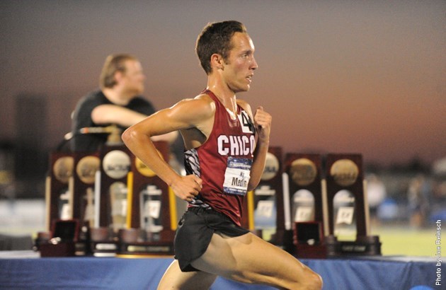 A sunset and the team trophy's are the backdrop as Kyle Medina closes out his 2017 track season, placing fourth in the men's 5K.