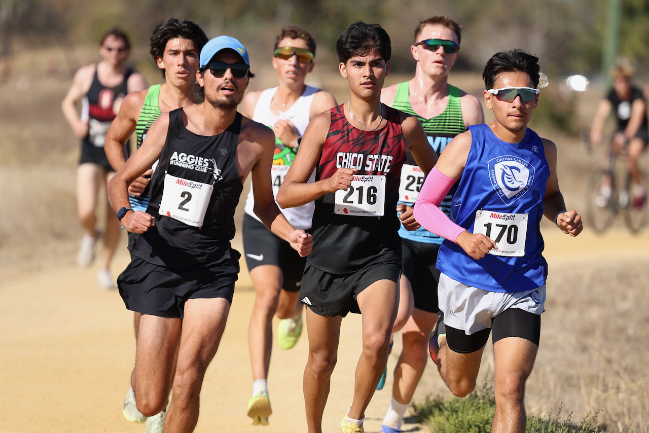 Joshua Guzman operating in the main chase group in the open race.