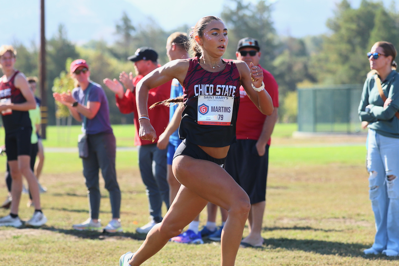 CCAA 1500m Champ Paulina Martins picks up where she left off a year ago.